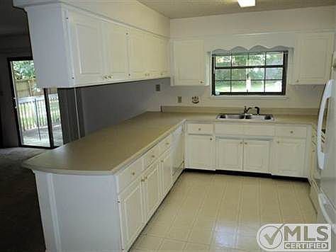 4th image of 3252 N Shannon Lakes Dr #17