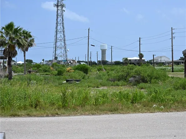 108 Chi Chi Ln, Grand Isle, LA 70358
