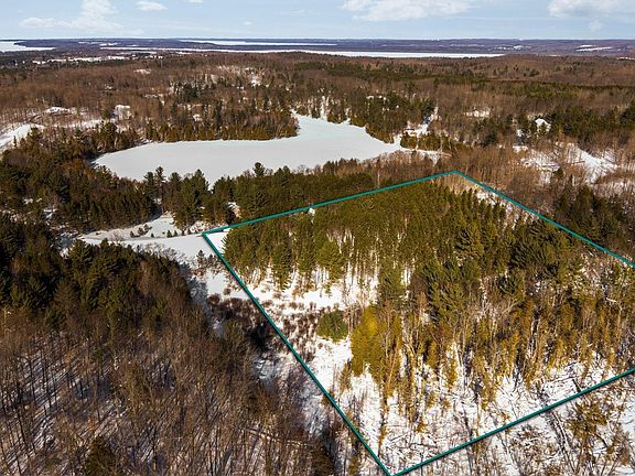 3rd image of 4811 Truax Lake Rd #10