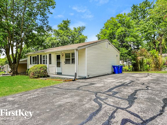 2nd image of 4841 Rose Blossom Ln