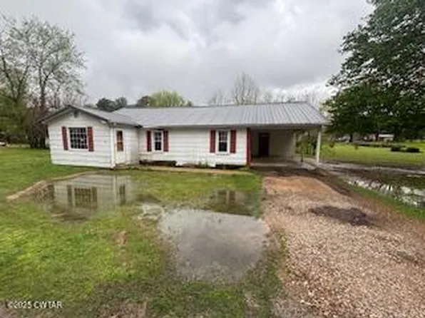 105 Holland St, Gleason, TN 38229