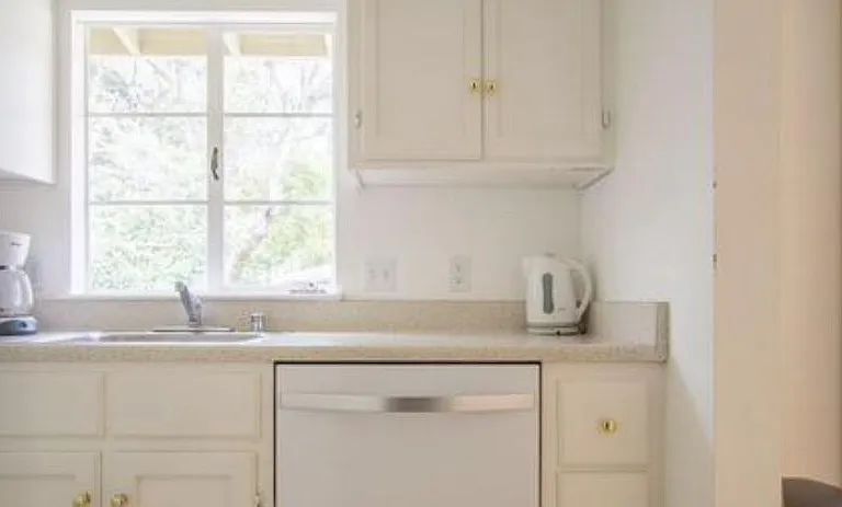 Another kitchen view