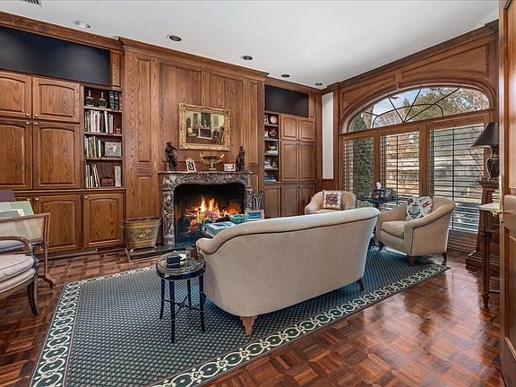 3rd image of 1708 Deepdale Dr