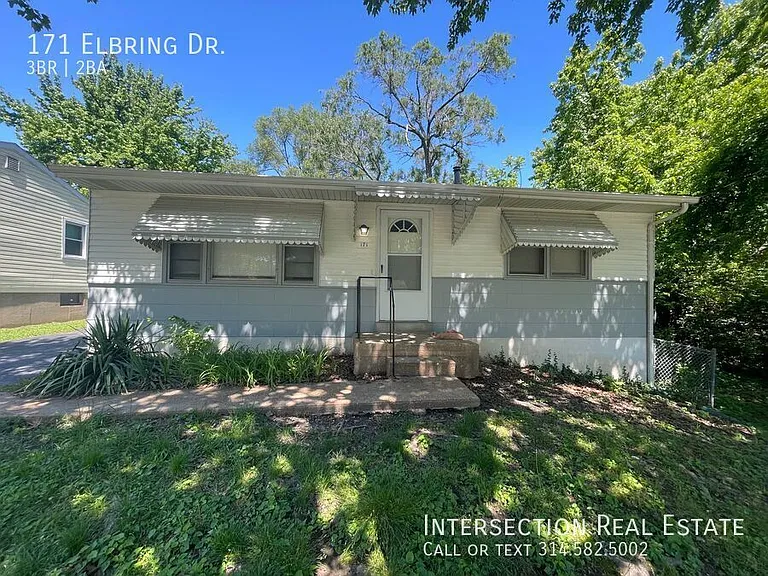 171 Elbring Dr — Photo 1