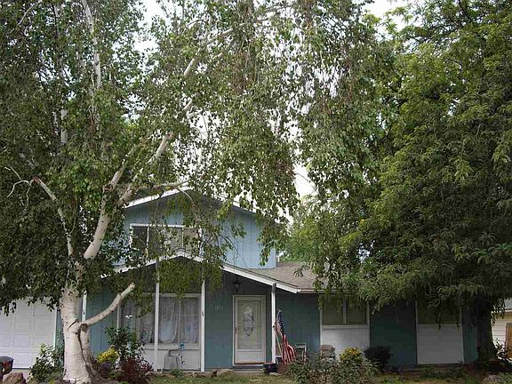 5th image of 1011 Teton Ave