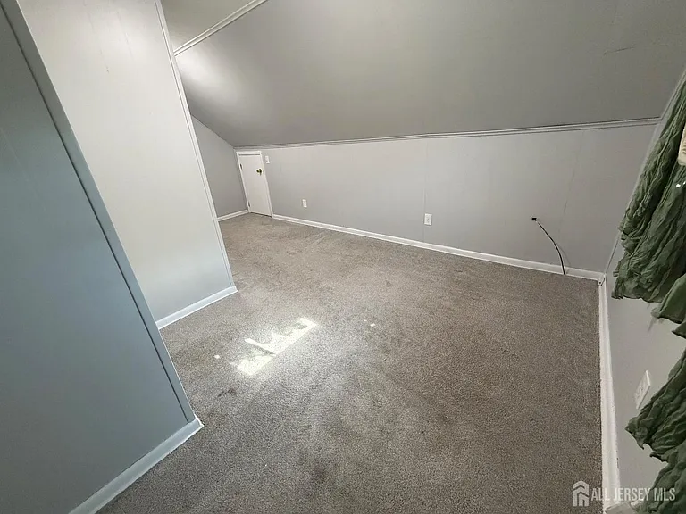150 Patricia Ave — Photo 8