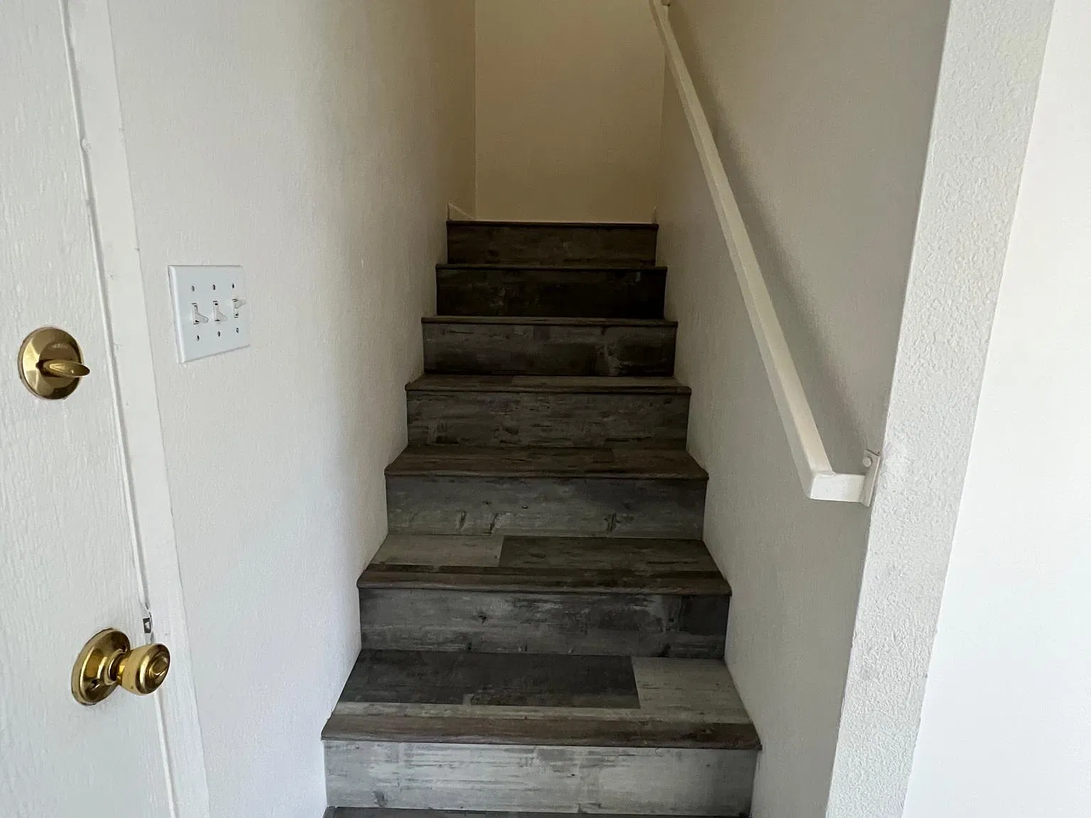 2 bed, 1200 sqft, $2,600 — Photo 2