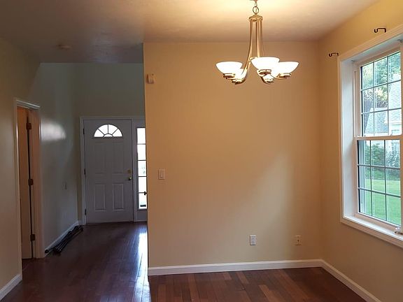 5th image of 16 Eagle Dr