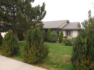 1276 Kyndal Way, Gardnerville, NV 89460