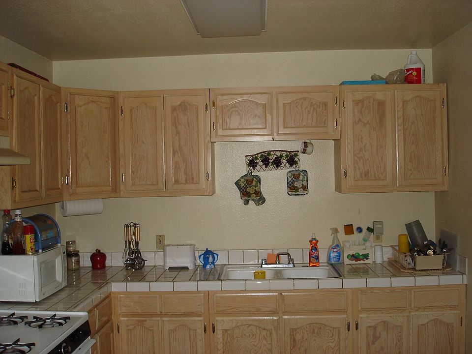 1st image of 558 W 94th St