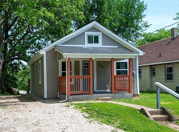 3rd image of 3005 N 31st St