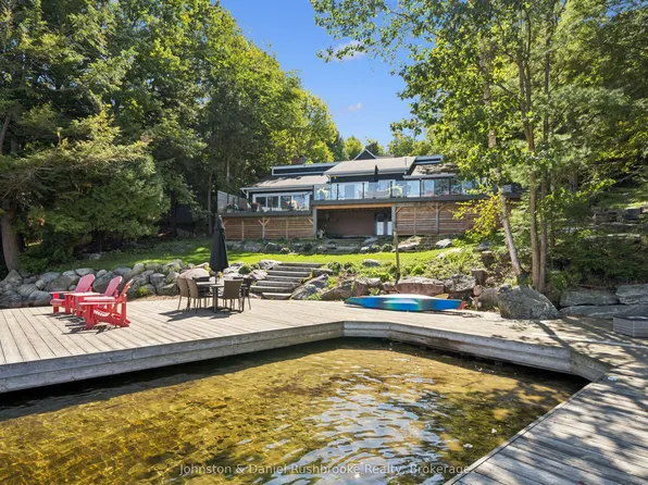 1310 Brydons Bay Rd, Gravenhurst, ON P1P 1R1