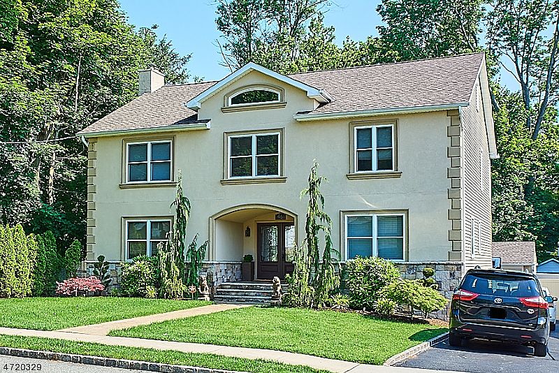 1st image of 46 Personette Ave