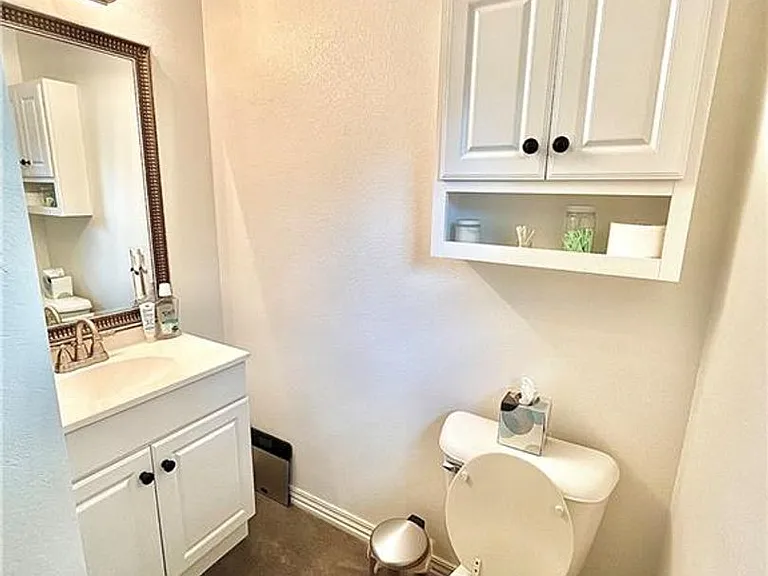 721 S Dockery Ln — Photo 15