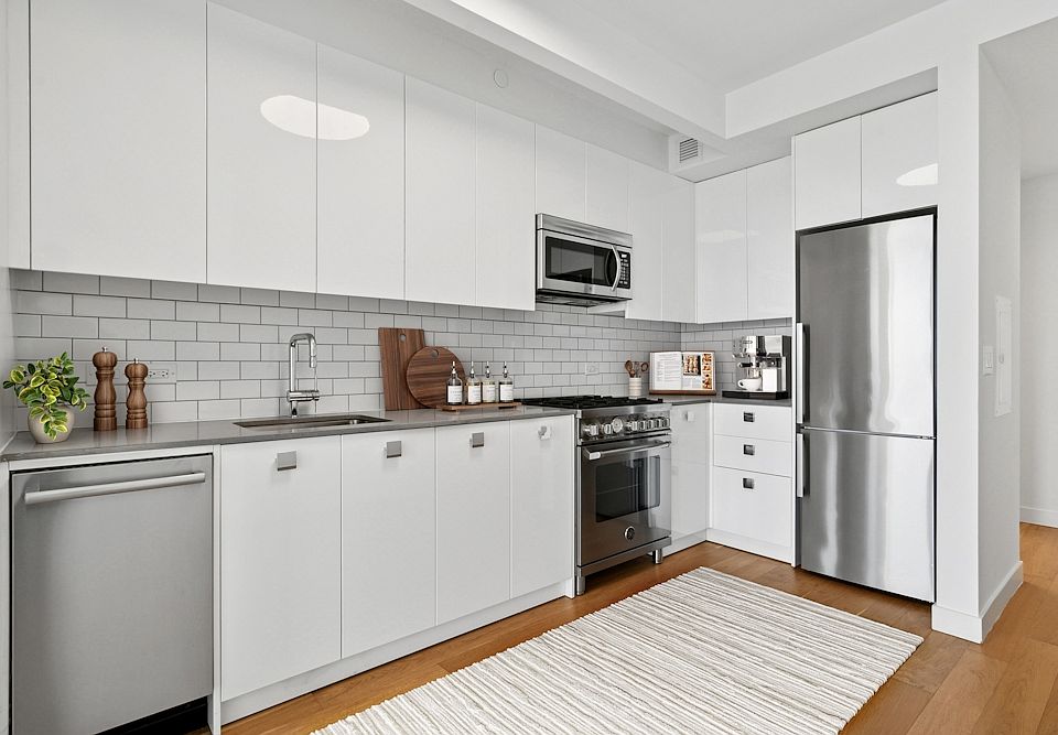 1st image of 125 Delancey St APT 2501