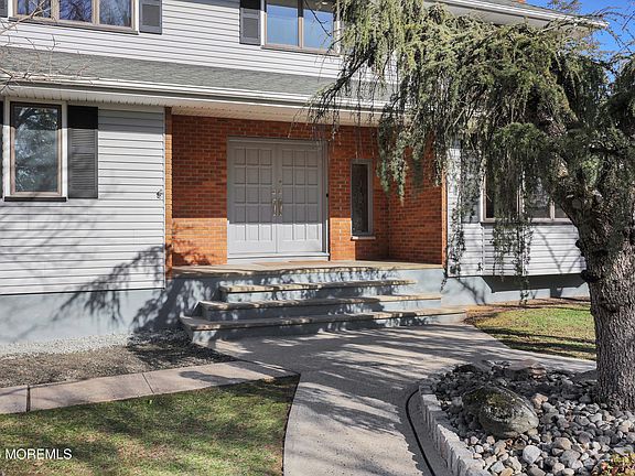 4th image of 463 Cottrell Road