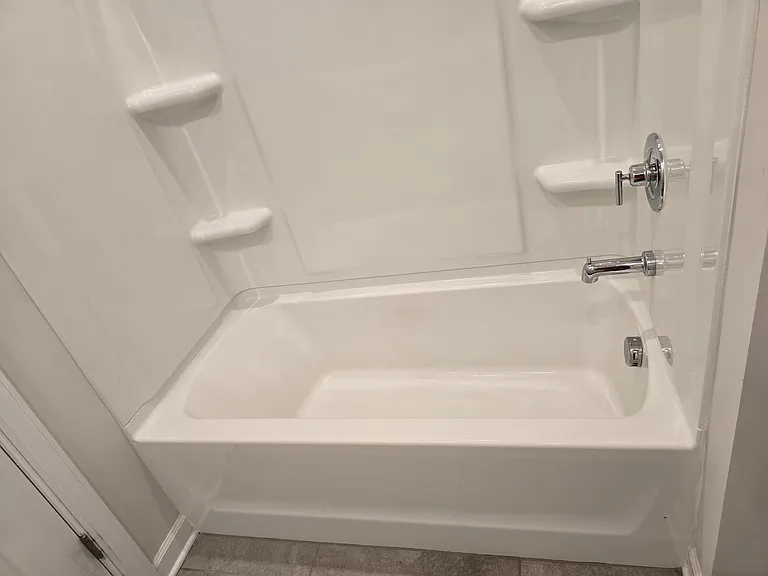 3301 Plum Dr — Photo 3