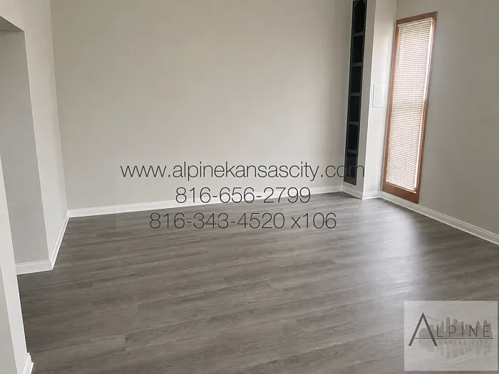 8116 NW 80th St — Photo 42