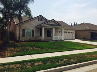 2500 Almaden St, Tulare, CA 93274