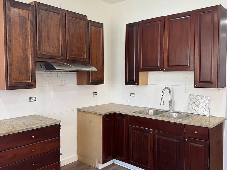 1540 W Garfield Blvd #1 — Photo 13