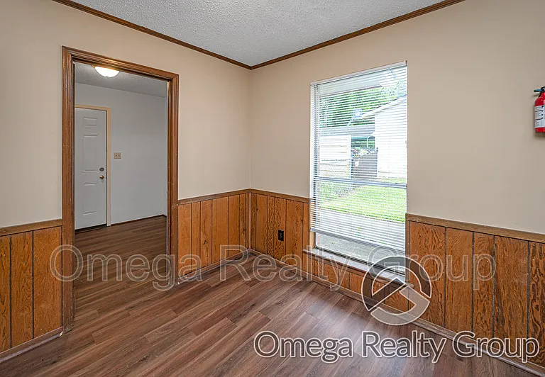 4078 Strathmore Dr — Photo 14