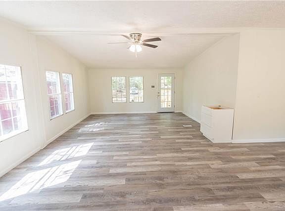4th image of 14244 Beagle Bend Rd