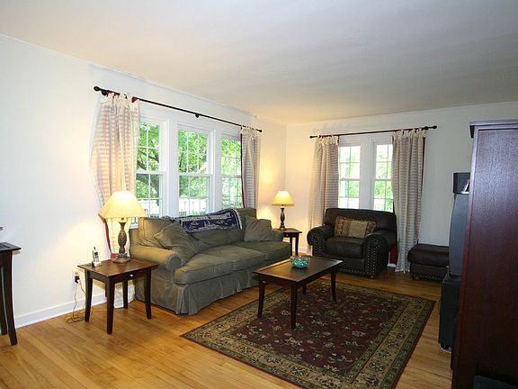 4th image of 4001 Glenridge St