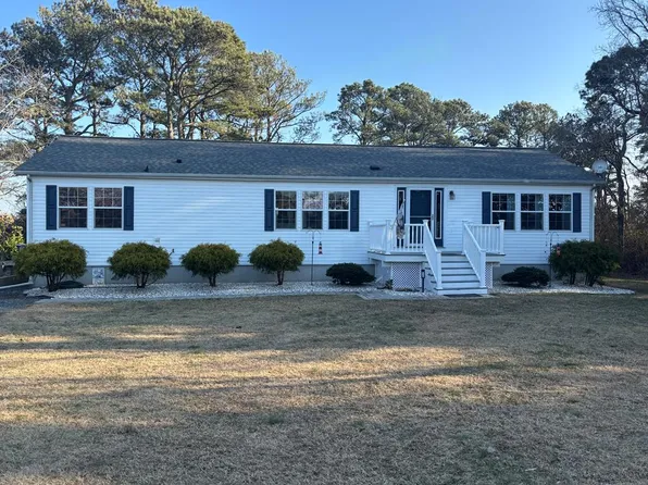 20318 James Ave, Quinby, VA 23423