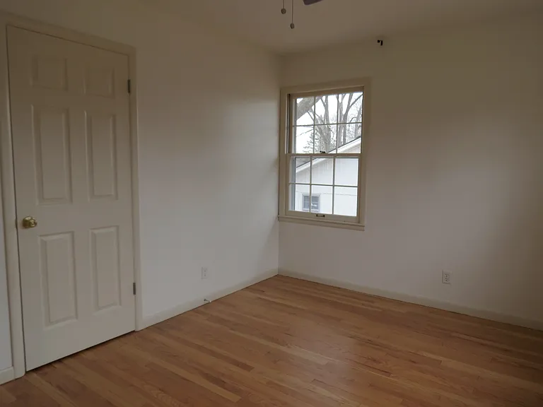 8316 Travis Ln — Photo 9