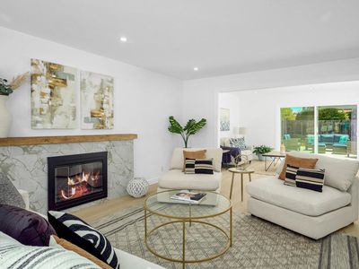 242 Redfield Ave, Thousand Oaks, CA, 91320