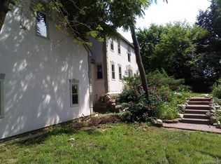 2631 Tessmer Rd, Ann Arbor, MI 48103