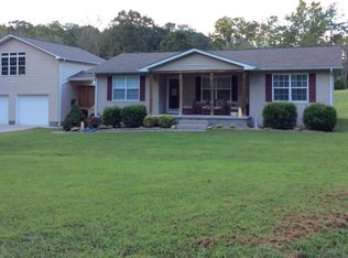 946 Knight Rd, Knoxville, TN 37920