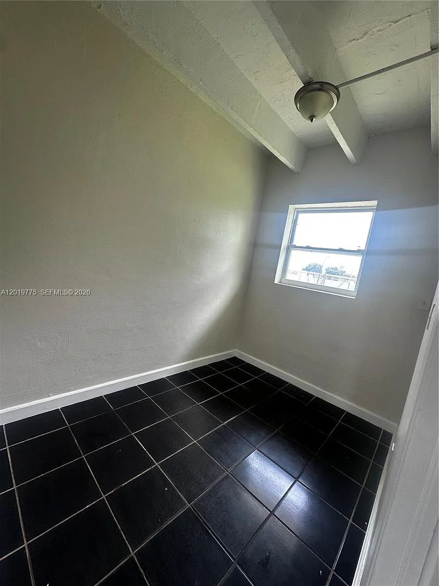 Building Photo - 26510 SW 138th Ave #A