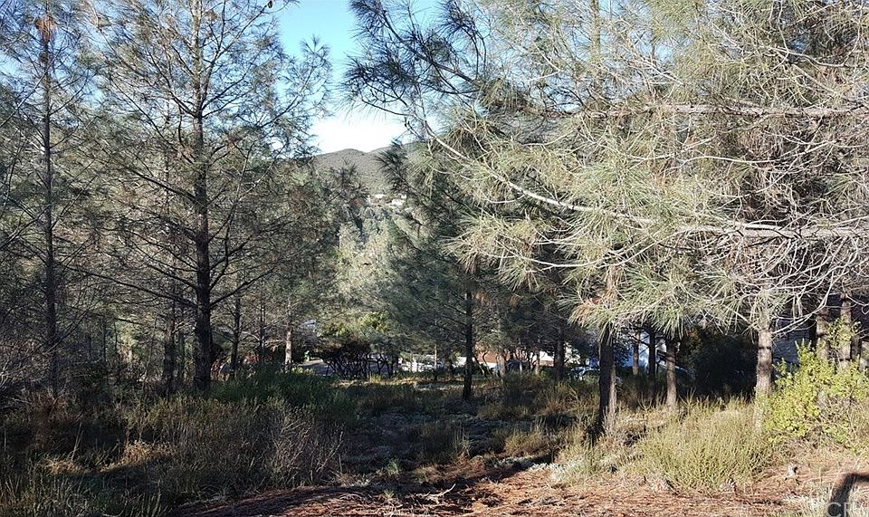 1st image of 4881 Lassen Way