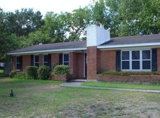 186 Sutton Mott Rd, Victoria, TX 77905