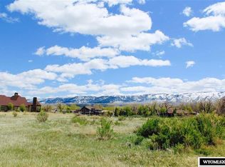 6073 River Park Dr, Casper, WY 82604