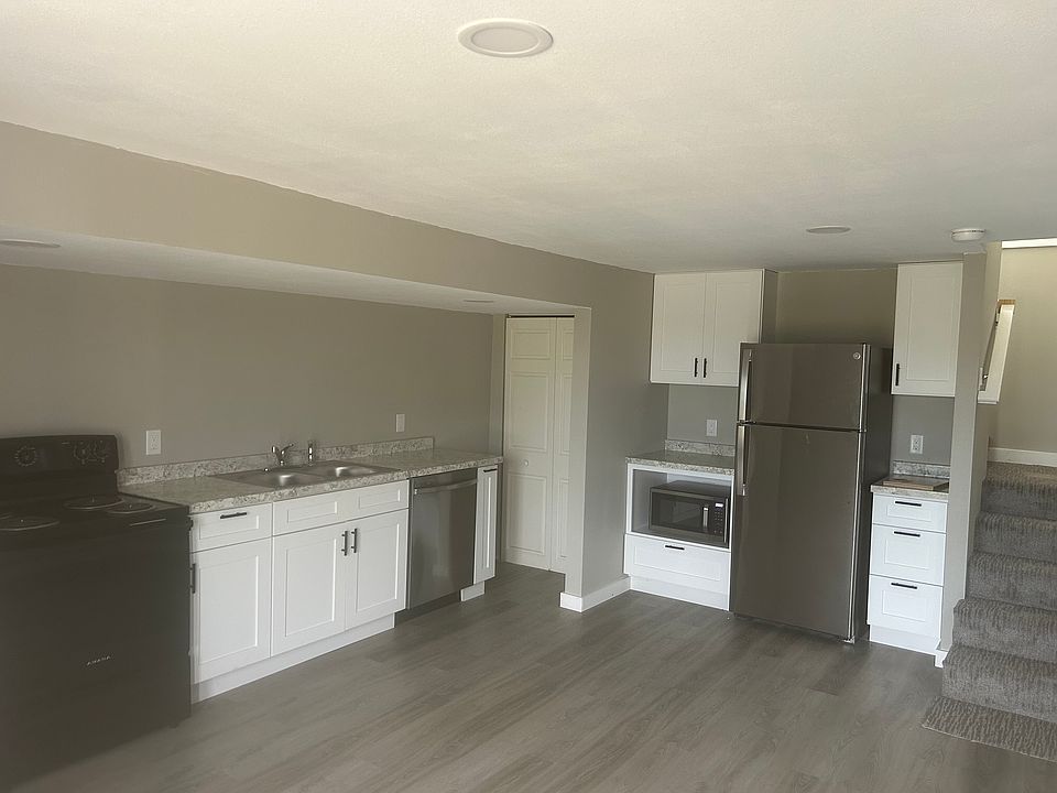 2nd image of 3046 Asbury Rd #2