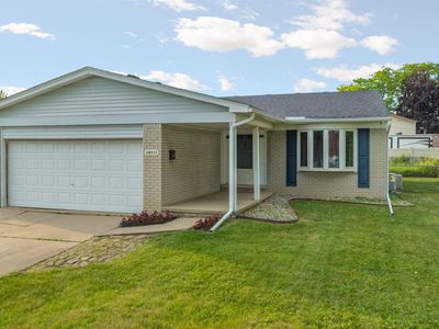 14103 Heritage Rd, Sterling Heights, MI, 48312