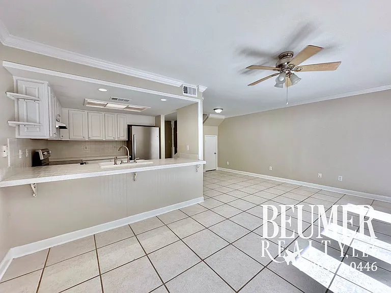 5292 Balfour Pl — Photo 2