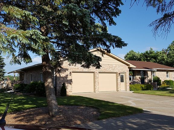 Exterior (view 4 of 5)