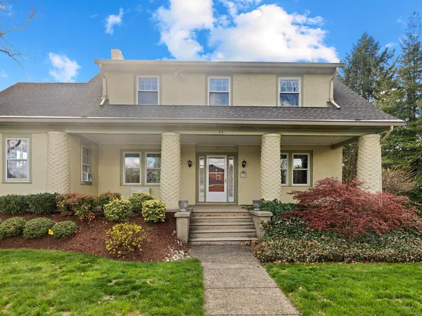 28 Ambler Rd, Cherry Hill, NJ 08002