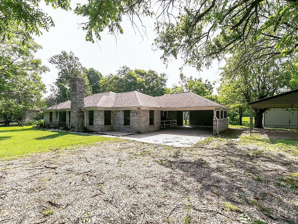 110 Smith St, Como, TX 75431 Zillow