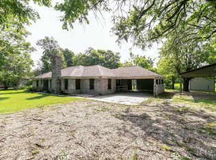 110 Smith St, Como, TX 75431