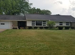 217 Edgemere Dr, Rochester, NY 14612