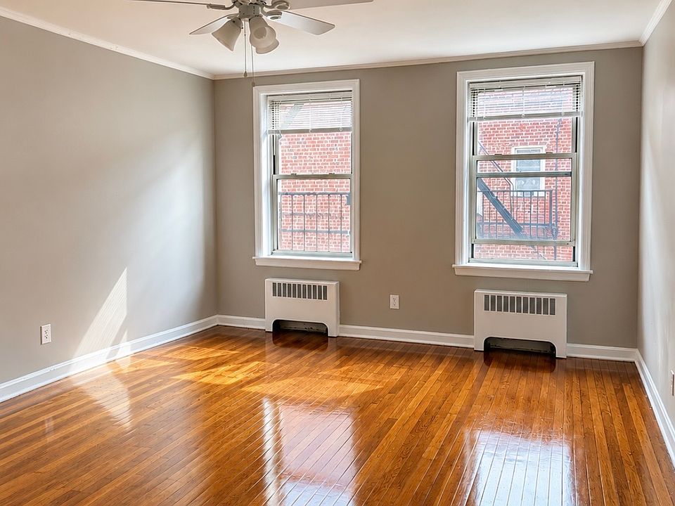 2nd image of 147 Vose Ave APT B6