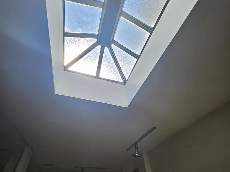530 Court St #2 — Photo 5