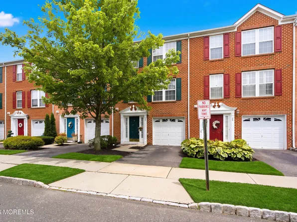 28 Abby Road, Farmingdale, NJ 07727