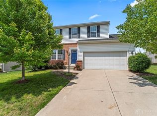 1319 Artesian Ln, Fairborn, OH 45324