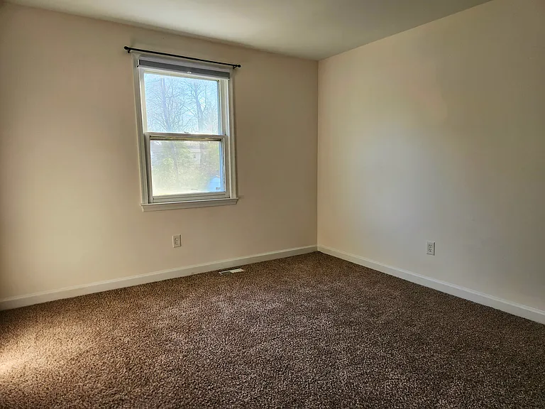 4 Oriole Dr — Photo 20
