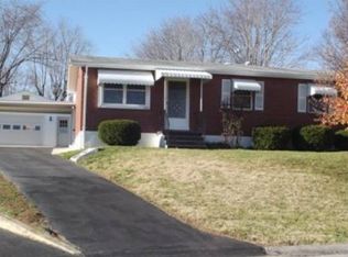 350 Koogler Dr NW, Roanoke, VA 24017